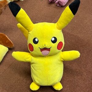Pokemon Yellow and Black Stuffed talking Pikachu